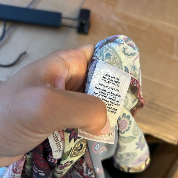 Soft Surroundings Langdon Paisley Print Tie Neck Blouse - Picture 5 of 6